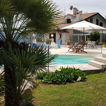 Monica - Uso Esclusivo וילה