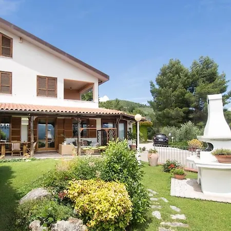 Monica - Uso Esclusivo *