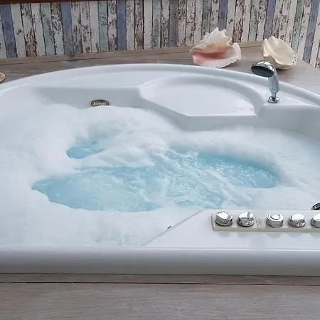 Monica - Uso Esclusivo