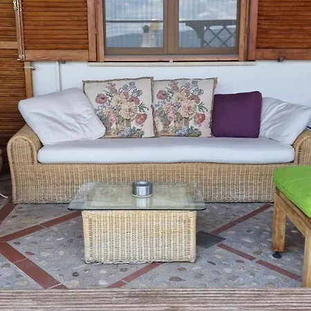 Monica - Uso Esclusivo * טרני