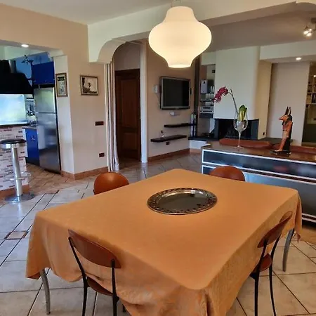 Monica - Uso Esclusivo *