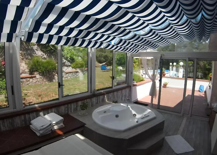 Monica - Uso Esclusivo * Terni