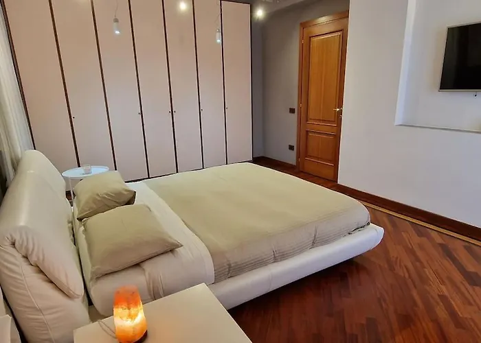 Monica - Uso Esclusivo